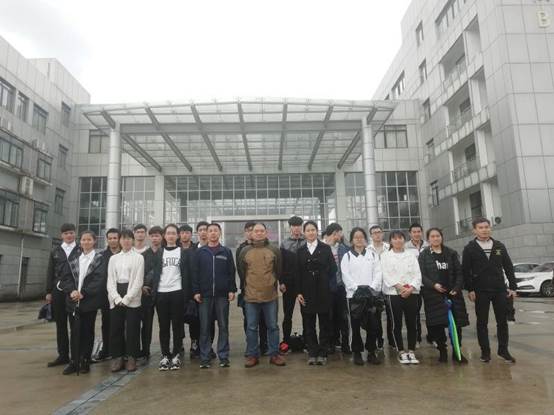 说明: b0a913b3bd659d86465fc7c072155fd