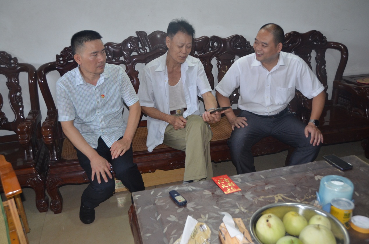 说明: C:\Users\Administrator.PC-20131209LQPG\Desktop\DSC_8247.JPG